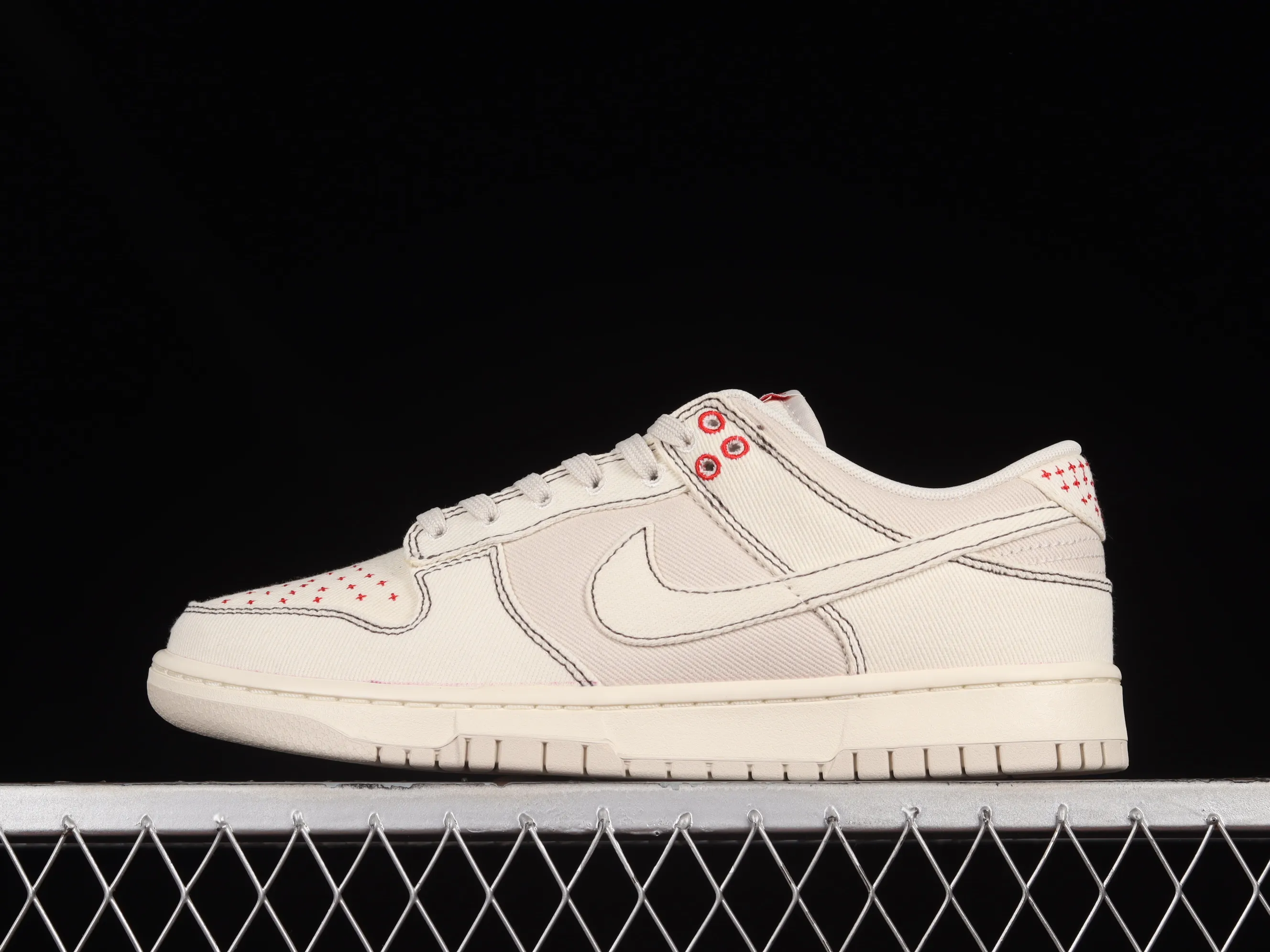 All categories Nk SB Dunk series Nk SB Dunk Low low-top sneakers Nk Dunk Low Retro "Light Orewood Brown" Bugs Bunny off-white SB low-top casual sneakers DV0834-100